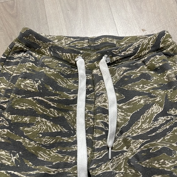 Printed Sweatpants - Picture 3 of 3
